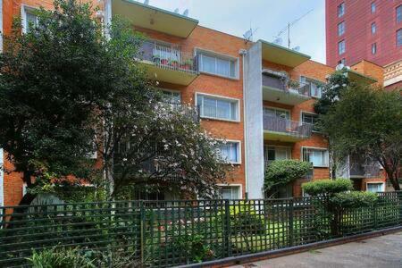 Modern Apartment In Rosebank Johannesburg Eksteriør bilde